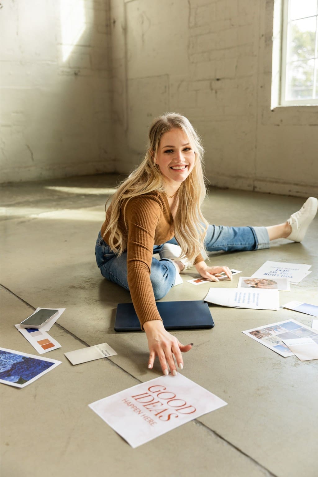 Creative Guide Brand and Web designer